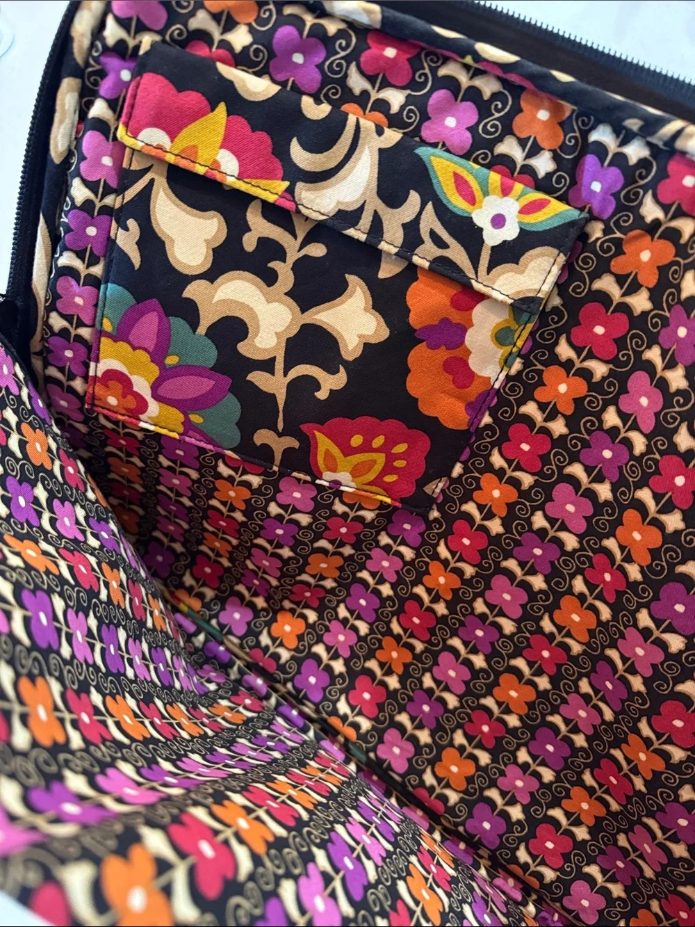 Vera Bradley Quilted Floral Laptop Holder - Black Multicolor